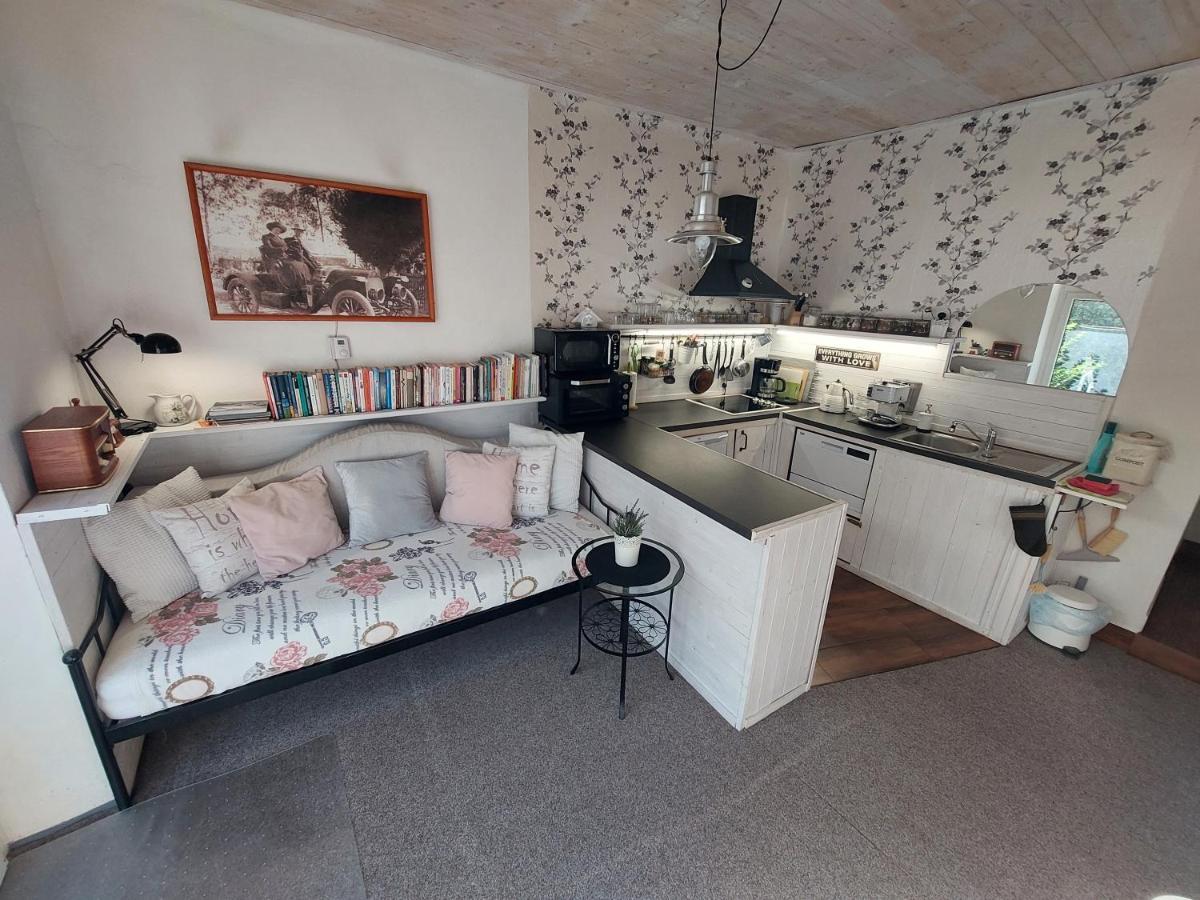 Apartman Aromasalon Тршебич Экстерьер фото